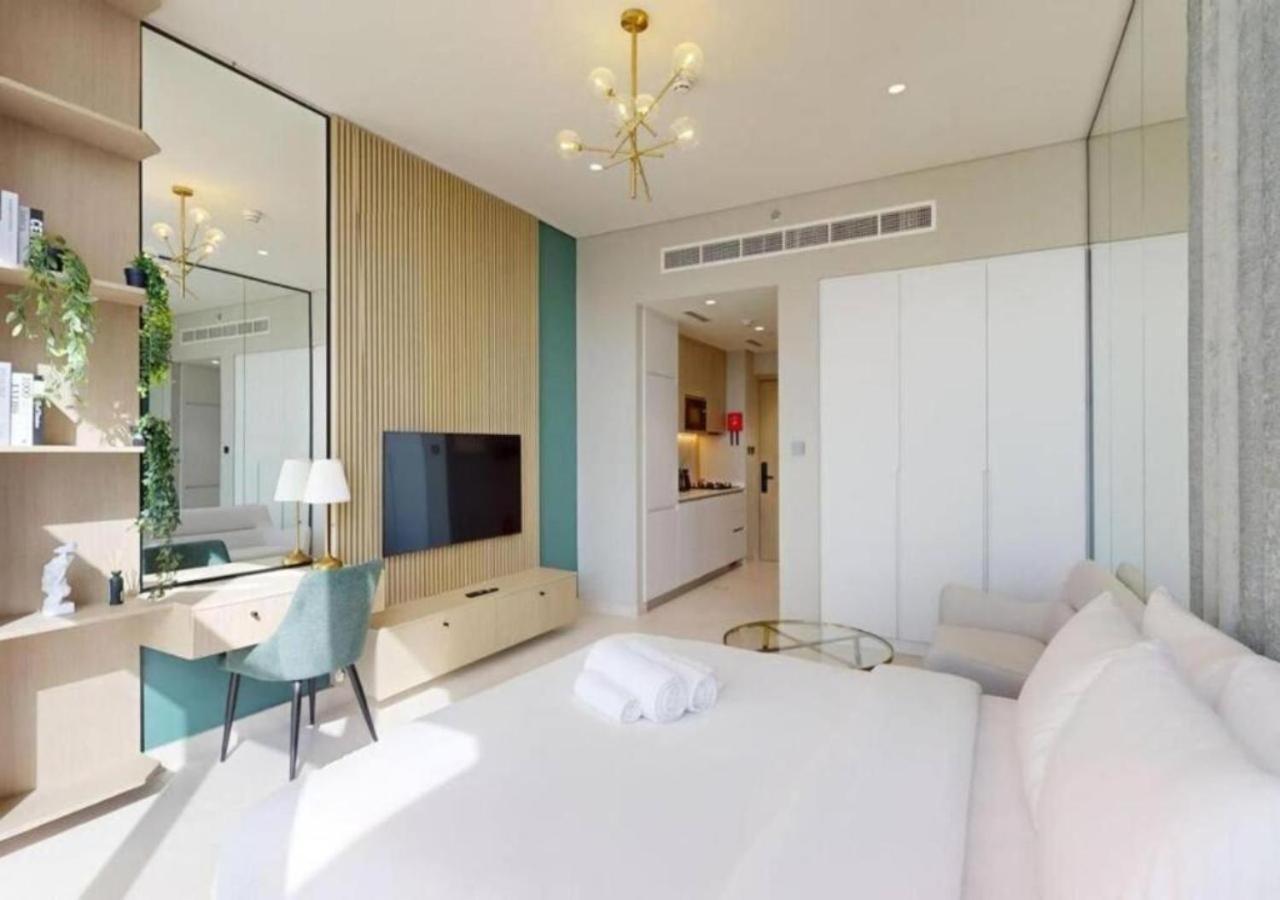 New Luxury Studio Near Marina-4Min Walk From Metro Apartment Dubai Bagian luar foto